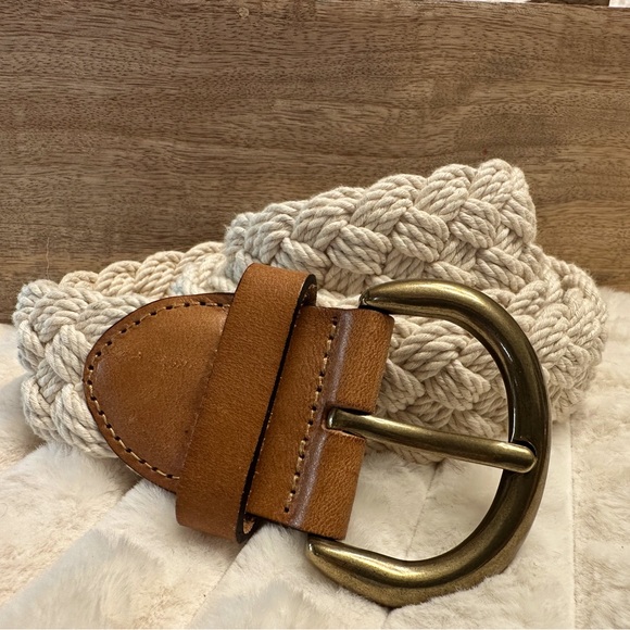 Eddie Bauer Accessories - Eddie Bauer Size S/M Belt